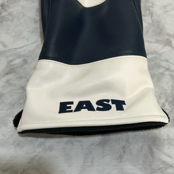 HERITAGE COLLECTION GOLF CLUB  HEAD COVER WITH LOGO WHITE N BLACK - Picture 6 of 7